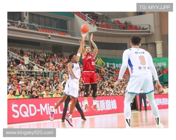 浙江稠州金租全力迎战劲旅巅峰对决引爆新赛季篮球激情