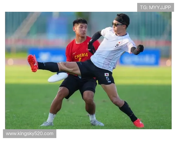 成都飞盘队在全国飞盘意识排行榜中荣登第四名引发热议 成都飞盘队在全国飞盘意识排行榜中荣登第四名引发热议