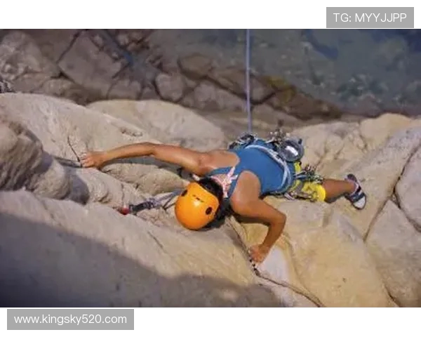 西安攀岩队在极限运动联赛中以77分稳居积分榜首位