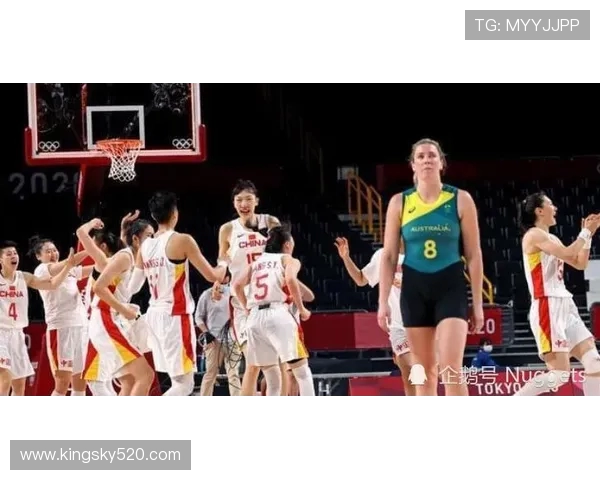 八一女篮与北京女篮激战正酣谁能在这场巅峰对决中笑到最后